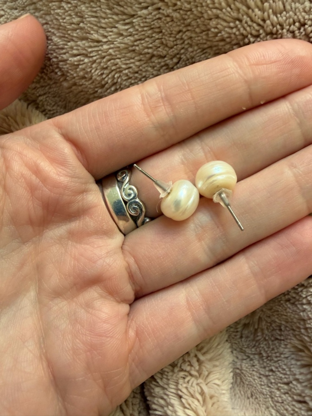 Pearl Earrings (read description!) - Picture 6 of 6